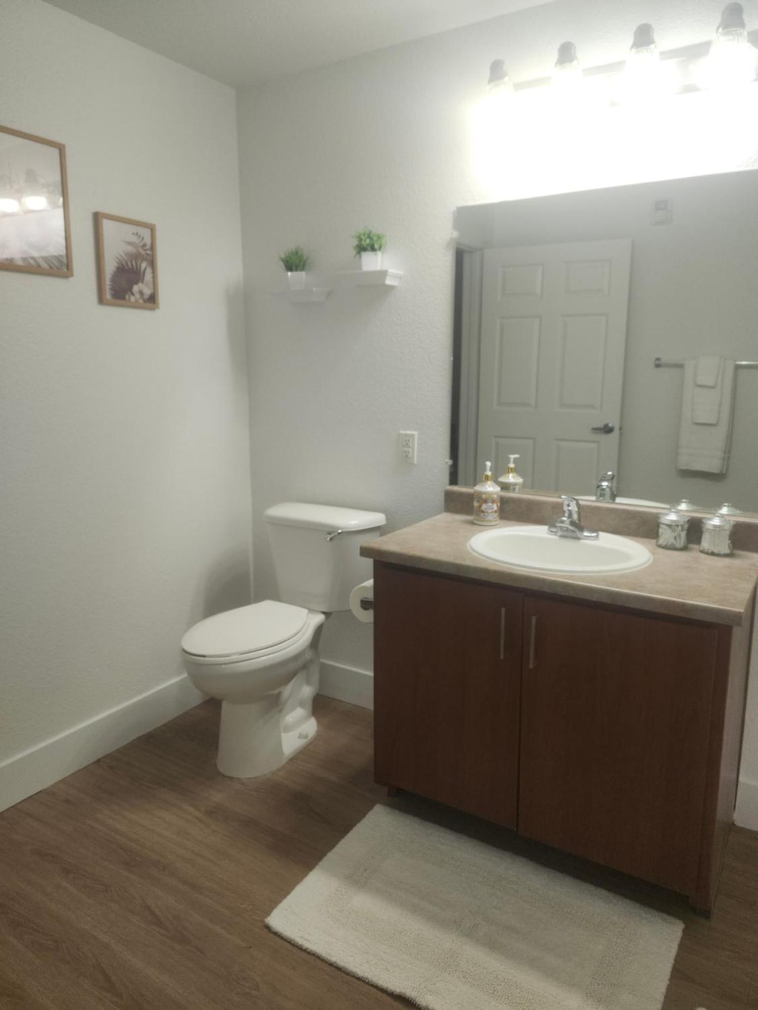 Apartament Westgate Entertainment District, Walk To Events, Wifi, Free Parking Glendale Pokój zdjęcie