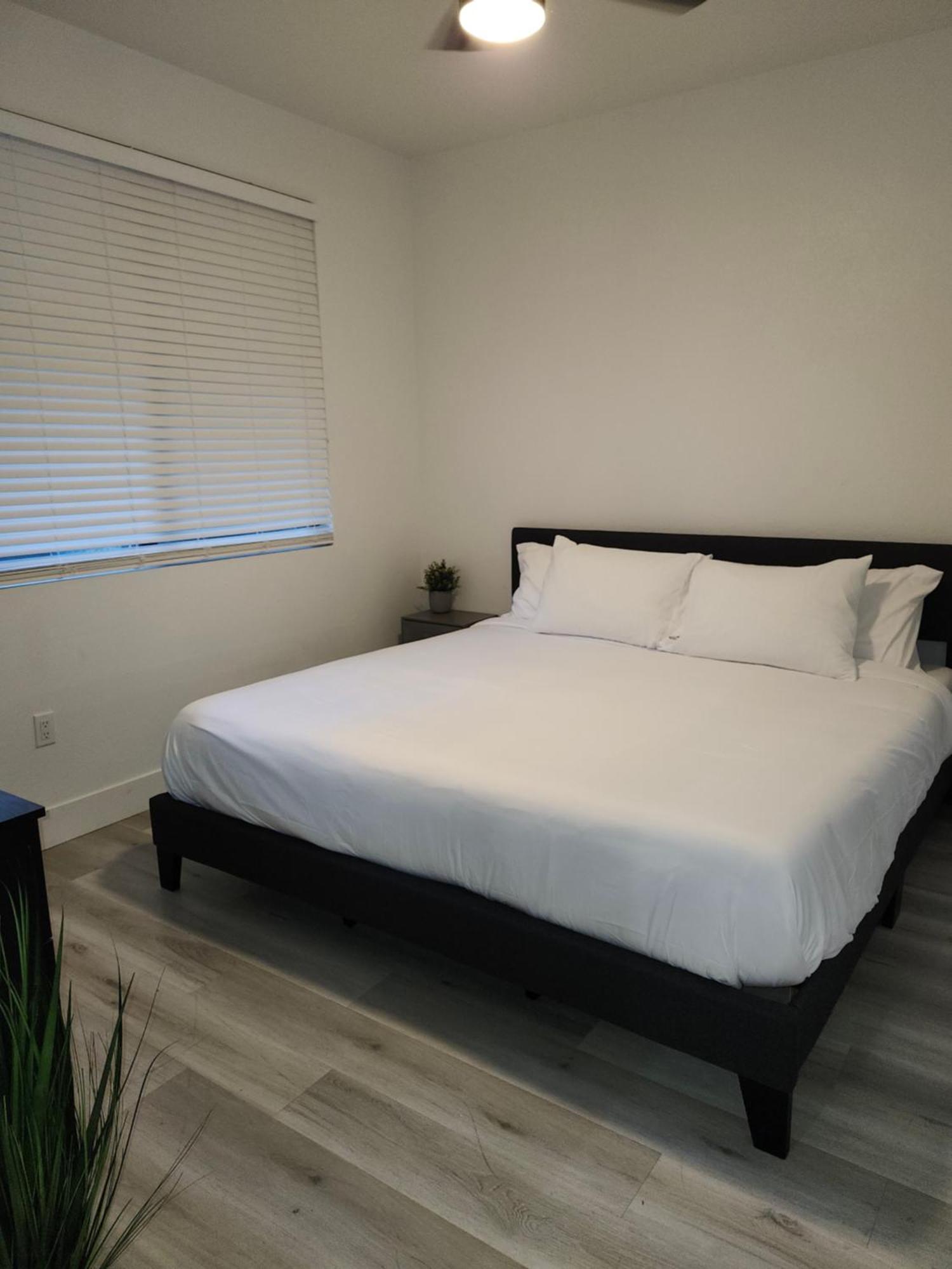 Apartament Westgate Entertainment District, Walk To Events, Wifi, Free Parking Glendale Zewnętrze zdjęcie
